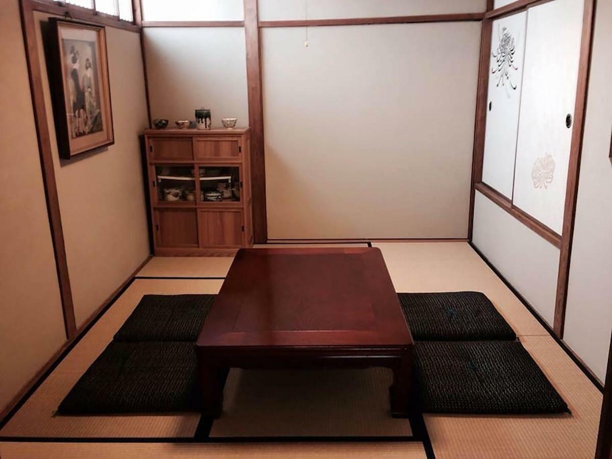 Bar併設の仕掛け満載忍者ハウス!Wi-Fi!天王寺電車で15分!帝塚山四丁目駅3メートル! Ξενοδοχείο Οσάκα Εξωτερικό φωτογραφία